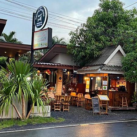 Naiyang Boutique Resort Ban Phak Chit Exterior foto