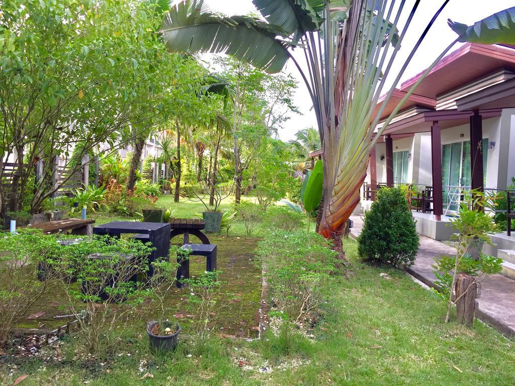 Naiyang Boutique Resort Ban Phak Chit Exterior foto